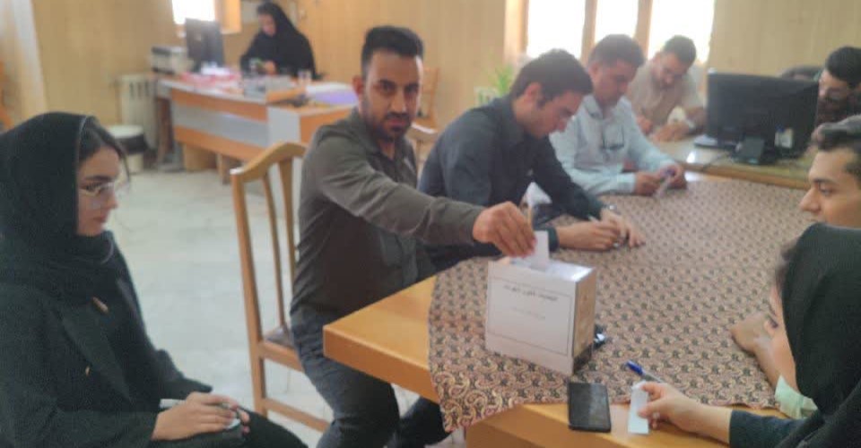 نقشه راه کانون «راهیان پیشرفت» برای اشتغال و تعالی دانشجویان دانشگاه آزاد زنجان ترسیم شد