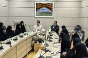 آیین تجلیل از سفیران نور و بانوان فعال قرآنی در شهر ابریشم برگزار شد