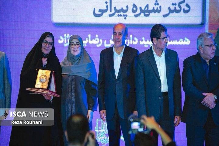 آیین اختتامیه هفدهمین المپیاد فرهنگی ورزشی دانشجویان دختر دانشگاه ها و مؤسسات آموزش عالی کشور در دانشگاه فردوسی مشهد