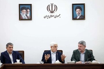 عارف: دولت برای جنگ تمام عیار آماده است