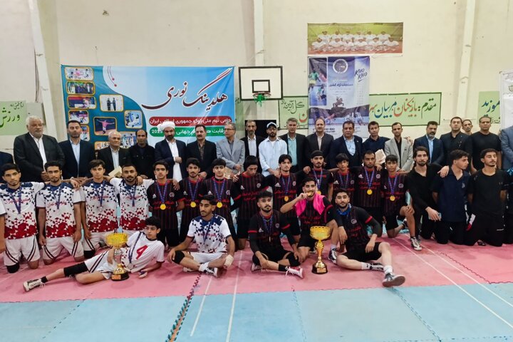 تیم دانشگاه آزاد زابل قهرمان رقابت‌های کوکو دستجات آزاد کشور شد