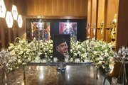 چله‌نشینی اهالی هنر برای اکبر عبدی/ رونمایی از تندیس مرد هزارچهره سینمای ایران