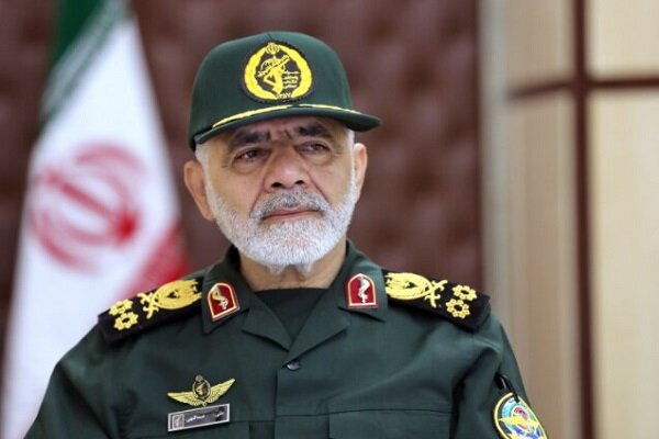 سرلشکر عبداللهی: تسلیم نمی‌شویم و دشمن هم در جنگ نرم پیروز نخواهد شد
