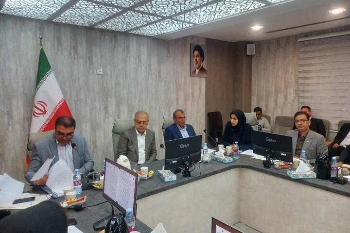 در شرایط جنگی نباید گرفتار خودتحریمی و بروکراسی شویم
