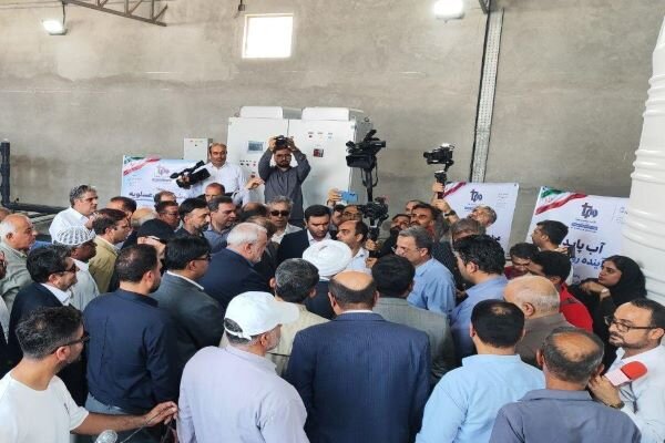 افتتاح مرحله نخست آب شیرین‌کن عسلویه با حضور وزیر نیرو