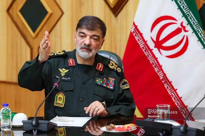 سردار رادان: پلیس با "وطن‌فروشان" شوخی ندارد