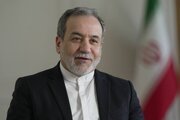 تأکید وزیر خارجه بر اهمیت شراکت راهبردی ایران و چین