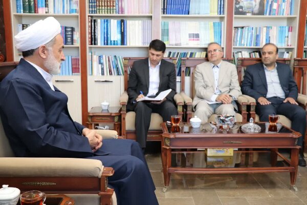 دانشگاه و دستگاه قضایی برای فرهنگ‌سازی و پیشگیری از آسیب‌های اجتماعی هم‌افزایی کنند