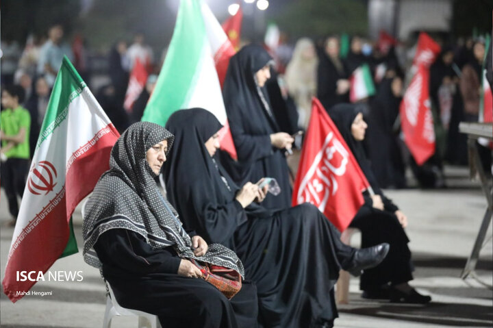 حضور حماسی بندرعباس در میدان بصیرت