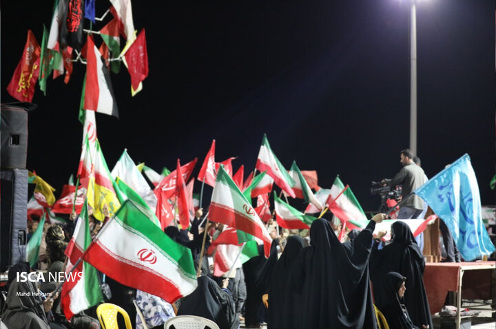 حضور حماسی بندرعباس در میدان بصیرت
