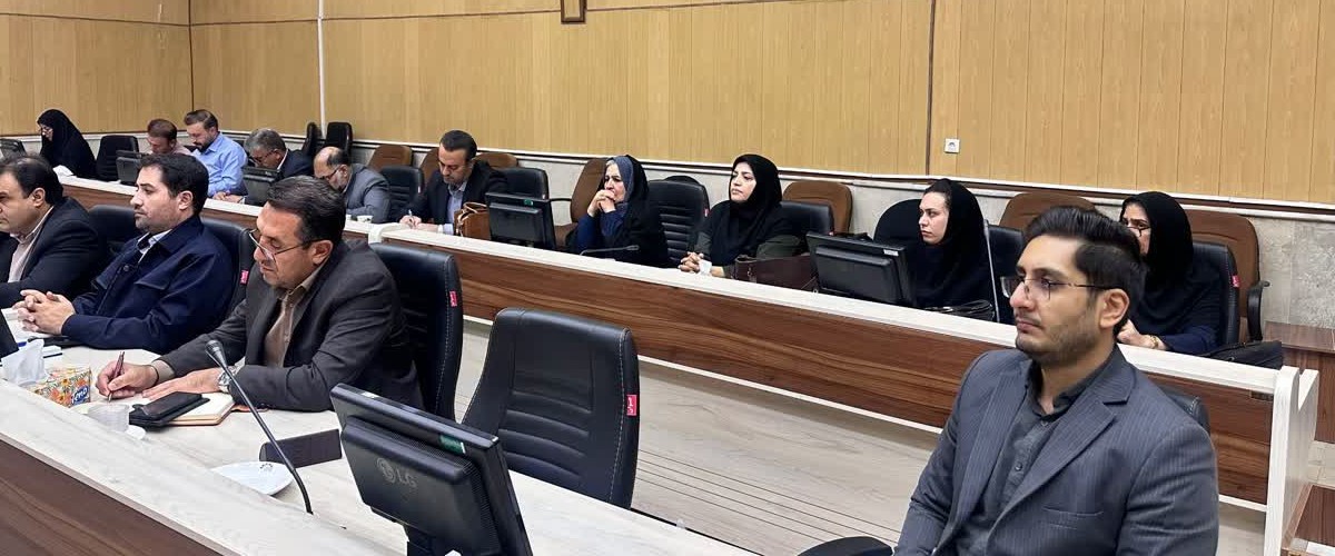 ریل برنامه‌های فرهنگی در خرم‌دره به سمت محلات؛ تأکید بر سلامت خانواده و پرهیز از موازی‌کاری