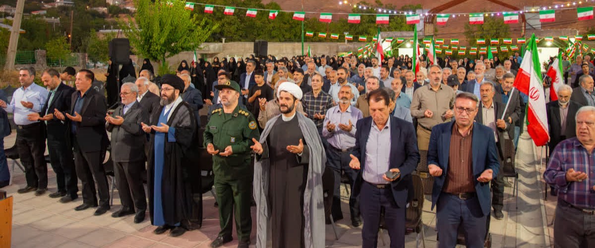 برگزاری مراسم یادبود قائد شهید امت و شهدای روستای خوئین در زنجان