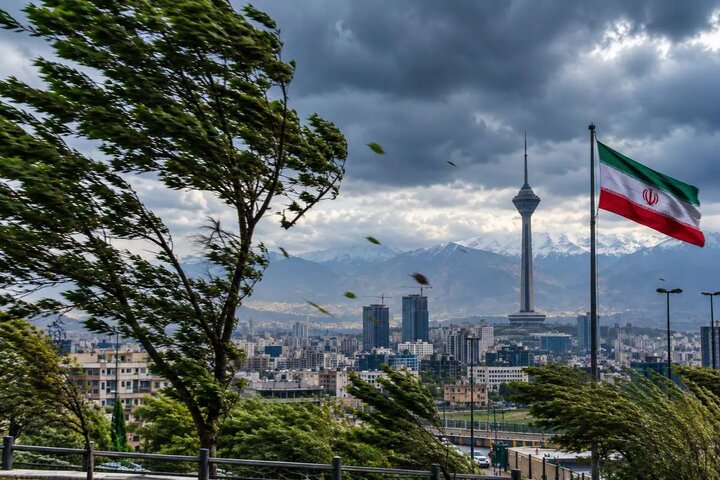 وزش باد نسبتا شدید در پایتخت