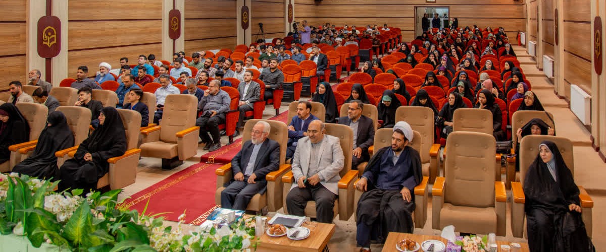 افتتاحیه سیوششمین جشنواره سراسری قرآن و عترت دانشجو معلمان در زنجان