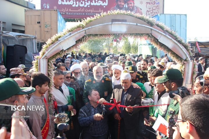 نمایشگاه رزمی فرهنگی دفاع مقدس در اردبیل