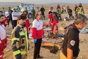 واژگونی اتوبوس در آزادراه همدان ـ ساوه با ۱۱ کشته