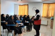 ارتقای سطح ایمنی جامعه با برگزاری دوره آموزشی کمک‌های اولیه در پایگاه حضرت رقیه