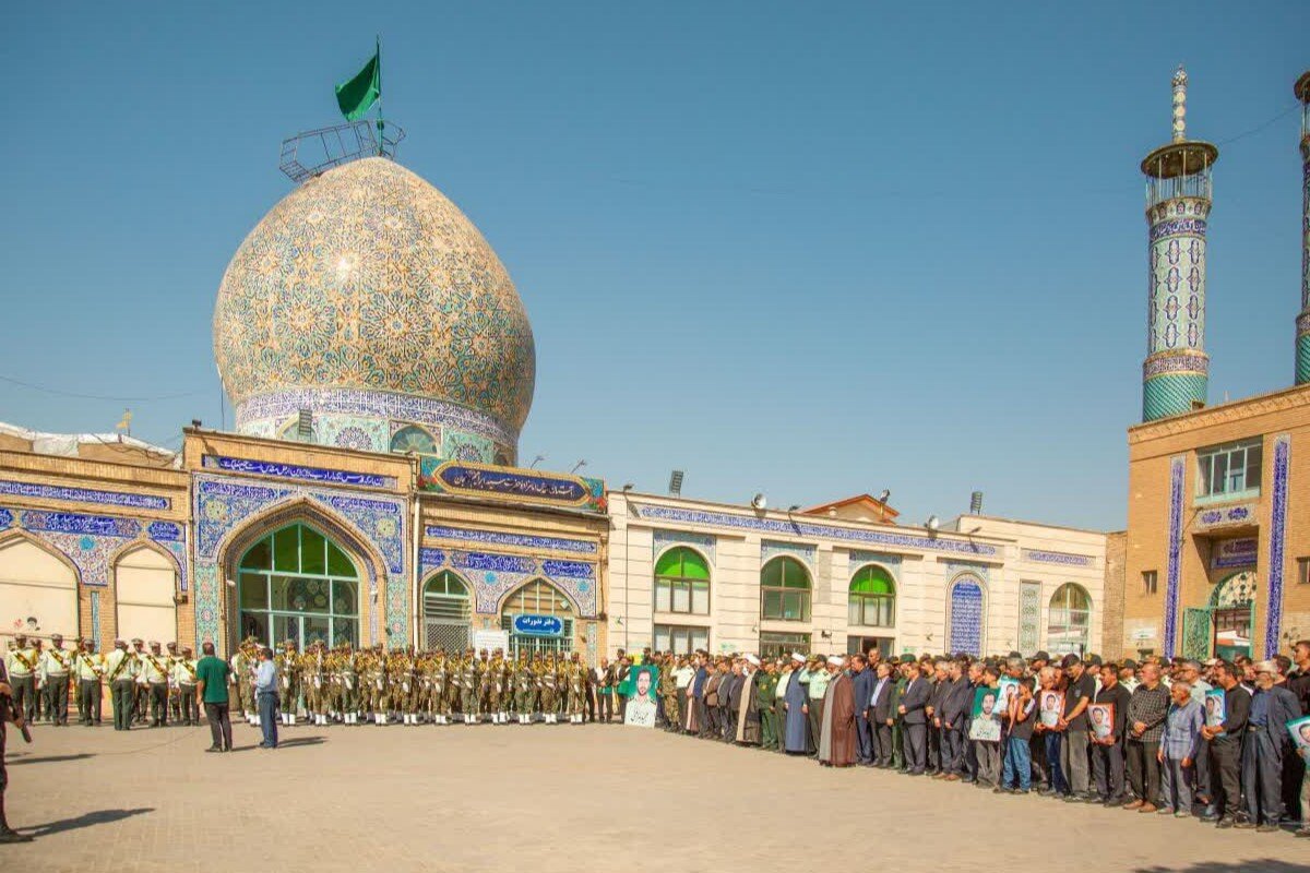 آیین باشکوه تشییع و اقامه نماز بر پیکر مطهر سرگرد شهید مجید بهرامی