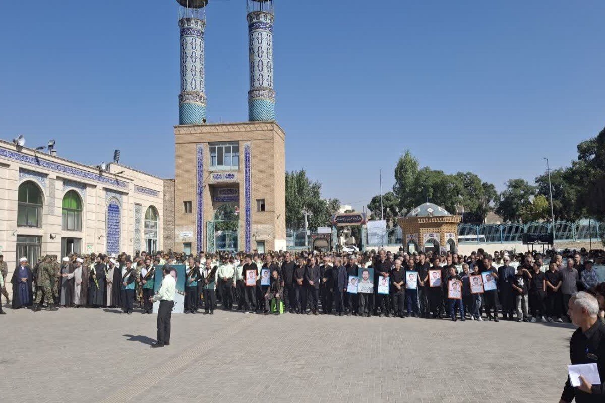 آیین باشکوه تشییع و اقامه نماز بر پیکر مطهر سرگرد شهید مجید بهرامی