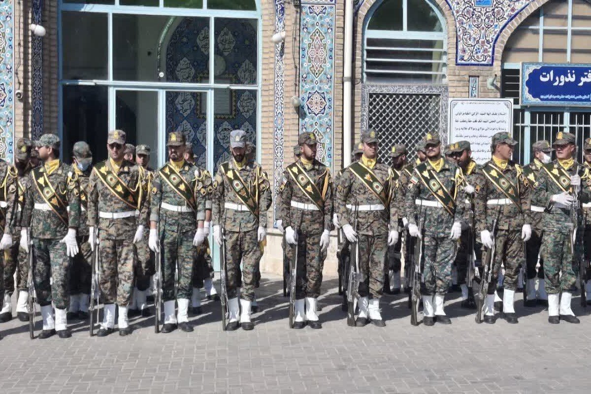 آیین باشکوه تشییع و اقامه نماز بر پیکر مطهر سرگرد شهید مجید بهرامی