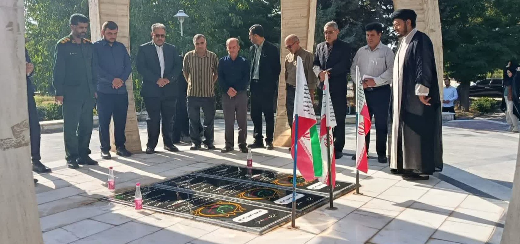 برگزاری مراسم عطر افشانی و میثاق با شهدای گمنام در دانشگاه آزاد اسلامی واحد ابهر