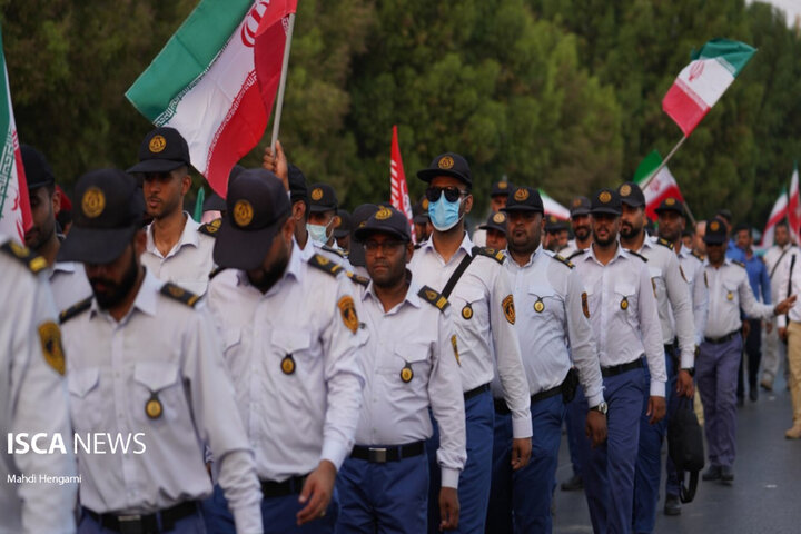 طنین اقتدار در ساحل خلیج فارس