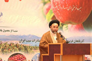 تأکید نماینده مردم ارومیه  بر اصلاح نظام بازار و حمایت از کشاورزان در نخستین همایش روز ملی سیب