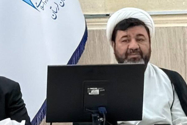 دانشگاه در خط مقدم جبهه فرهنگی و تبیین برای نسل جوان قرار دارد