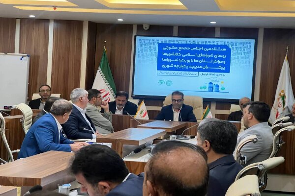 توسعه متوازن اردبیل در گرو تقویت نقش شوراهاست