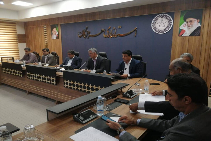تأکید کمیسیون ماده ۱۱ هوای پاک هرمزگان بر رعایت فاصله واحدهای صنعتی از سکونتگاه‌ها