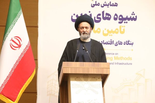 تمرکز ۶۵ درصد نقدینگی کشور در تهران غیرمعقول است