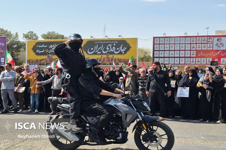 رژه لجستیکی کاشان