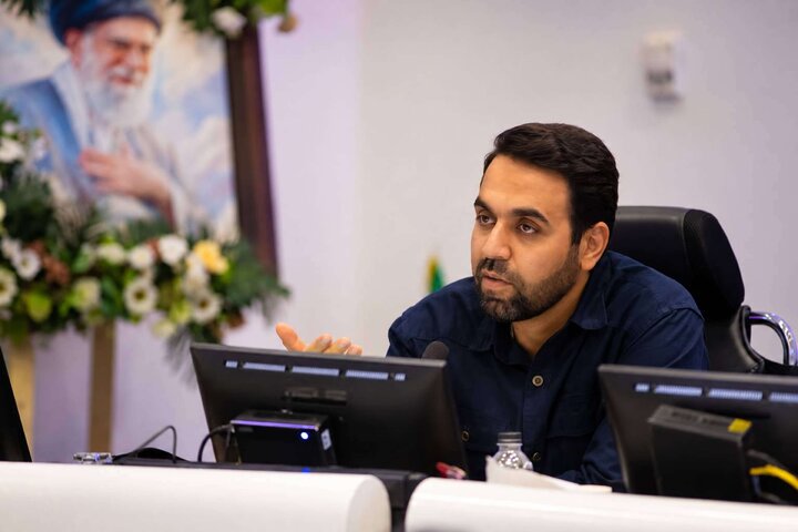ایران مقتدر از مسیر وحدت ملی و سازندگی می‌گذرد