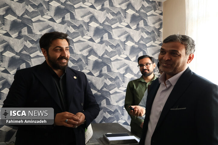 بازدید مدیرکل سراهای نوآوری دانشگاه آزاد اسلامی از واحدهای فناور مشهد