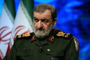 محسن رضایی: ترامپ مجبور به قاچاق در هرمز شده است
