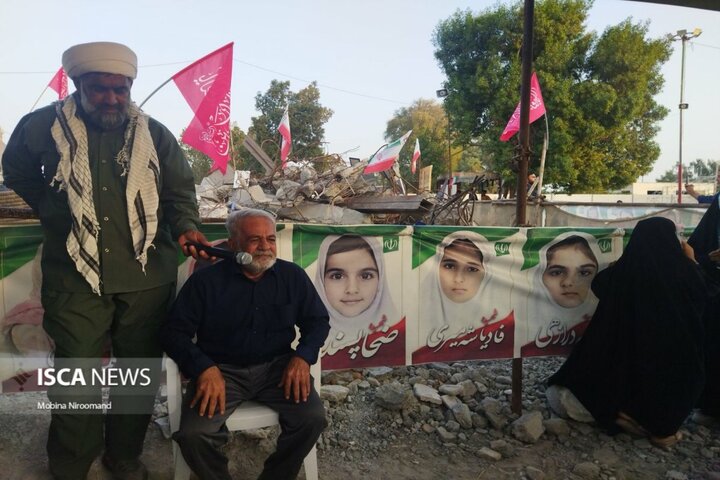 یادآوری جنایات دشمن در بازدید دانشجویان از مدرسه شجره‌طیبه