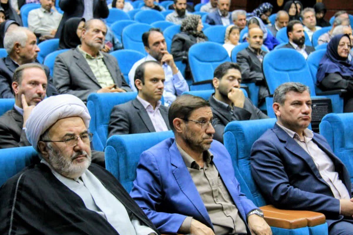 همایش گرامیداشت روز روستا و عشایر در شهرستان زنجان