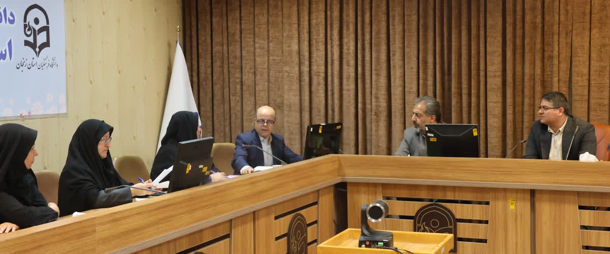 تمرکز بر تقویت تعامل دانشگاه و مدارس؛ بازدید مقامات سازمان مرکزی فرهنگیان از وضعیت کارورزی در زنجان