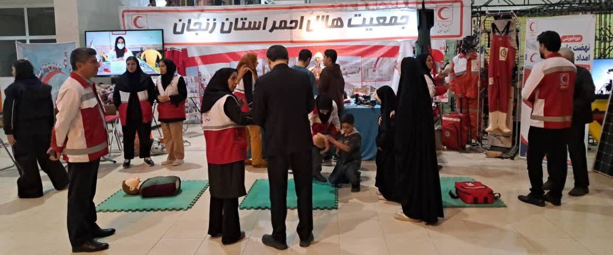 مرز میان واقعیت و خیال؛ امدادگری در نمایشگاه کتاب کاسپین با عینکهای هوشمند متاورس