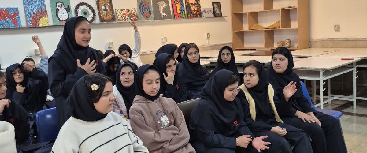 «گفتمان دو نسل»؛ تلاشی برای ترمیم شکافهای ارتباطی در قلب خانوادهها