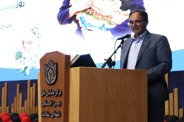 پرستاران از ارکان اصلی نظام درمان و امیدبخش بیماران هستند