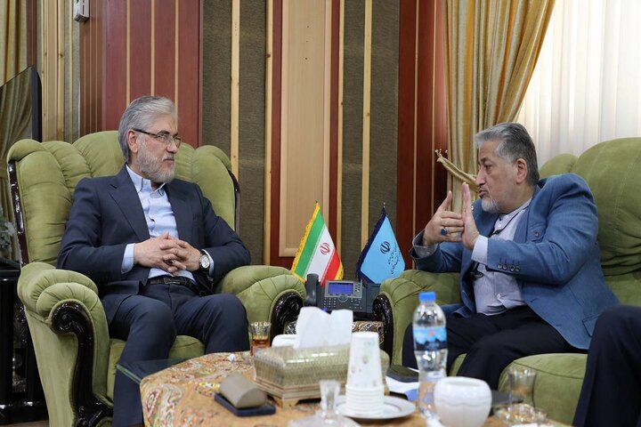 دیدار و گفت‌وگوی رئیس دانشگاه آزاد اسلامی با وزیر علوم