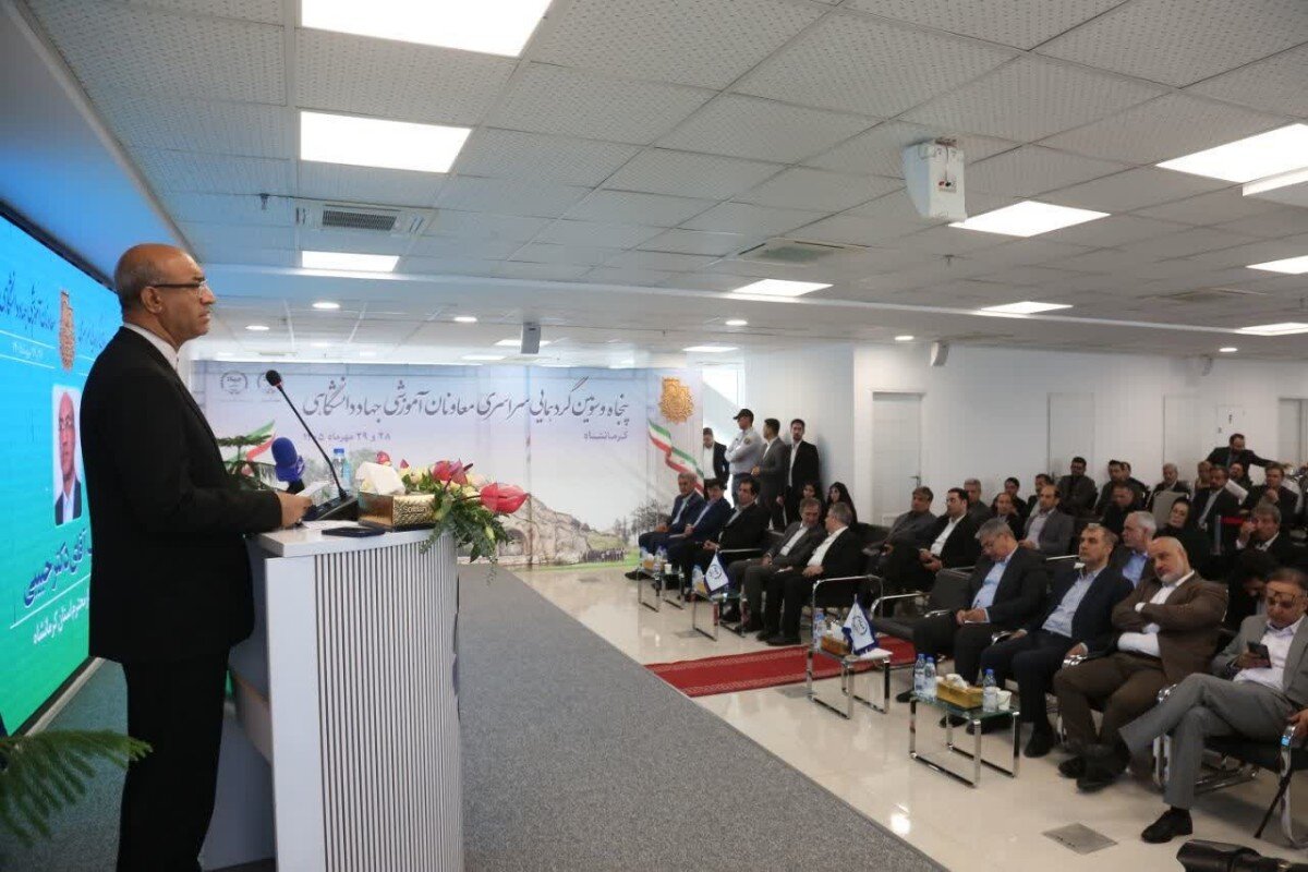 جهاددانشگاهی ظرفیت‌های علمی کرمانشاه را به ثروت و اشتغال تبدیل کند