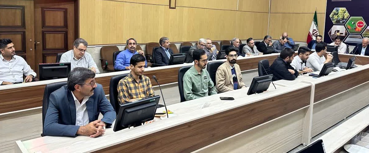 برگزاری نشست هماهنگی و آموزش عوامل اجرایی و ناظران انتخابات شوراهای اسلامی در خرم‌دره