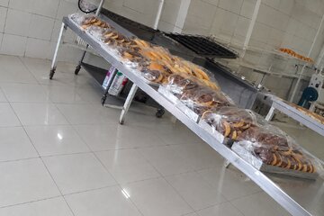 تولید شیرینی‌های رژیمی با شیره انگور؛ تجربه یک دانشجوی کارآفرین در دانشگاه آزاد شهرکرد