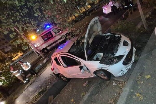 تصادف در بزرگراه حکیم؛ ۲ نفر جان باختند و ۴ نفر مصدوم شدند