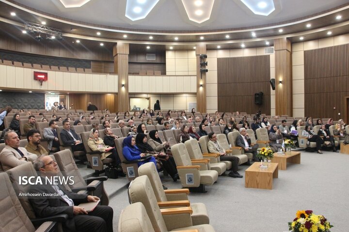سمینار «از ویروس پاپیلوما تا سرطان» در اردبیل