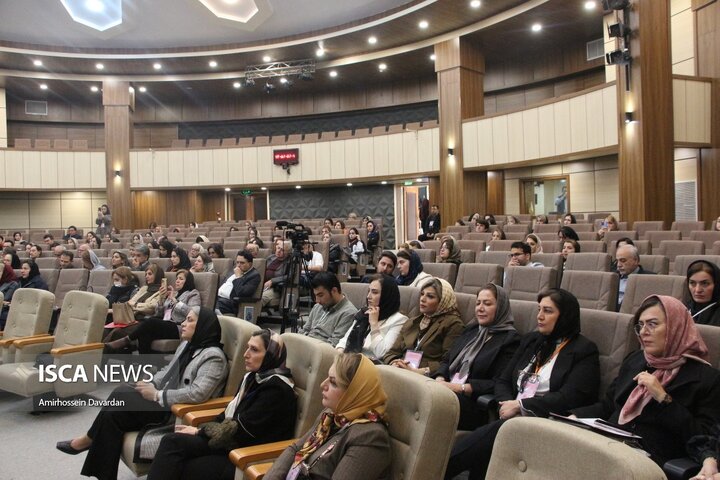 سمینار «از ویروس پاپیلوما تا سرطان» در اردبیل