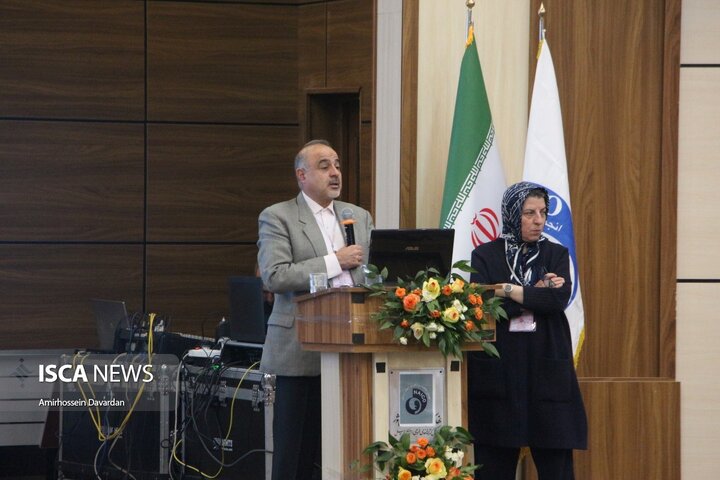 سمینار «از ویروس پاپیلوما تا سرطان» در اردبیل