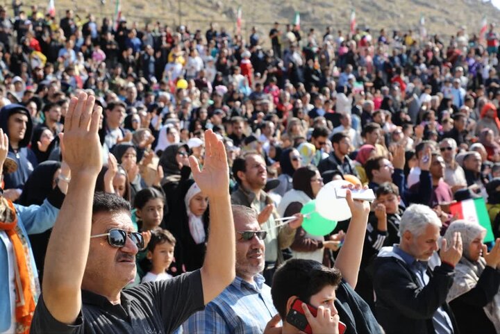 پیوند ورزش و خانواده در دل طبیعت؛ گزارش تصویری از پیاده‌روی بزرگ زنجان